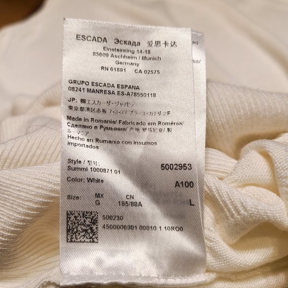 ESCADA SPORT WOMEN'S WHITE SLEEVELES TANK TOP - Picture 8 of 10